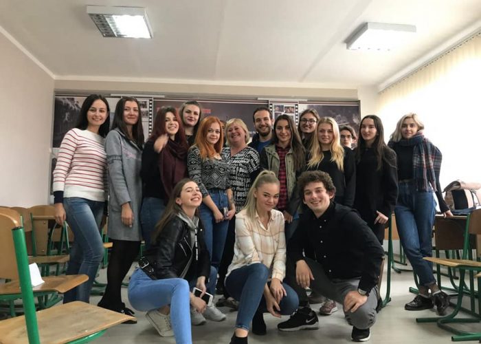 43362301_2028824230527450_5683744417110818816_n